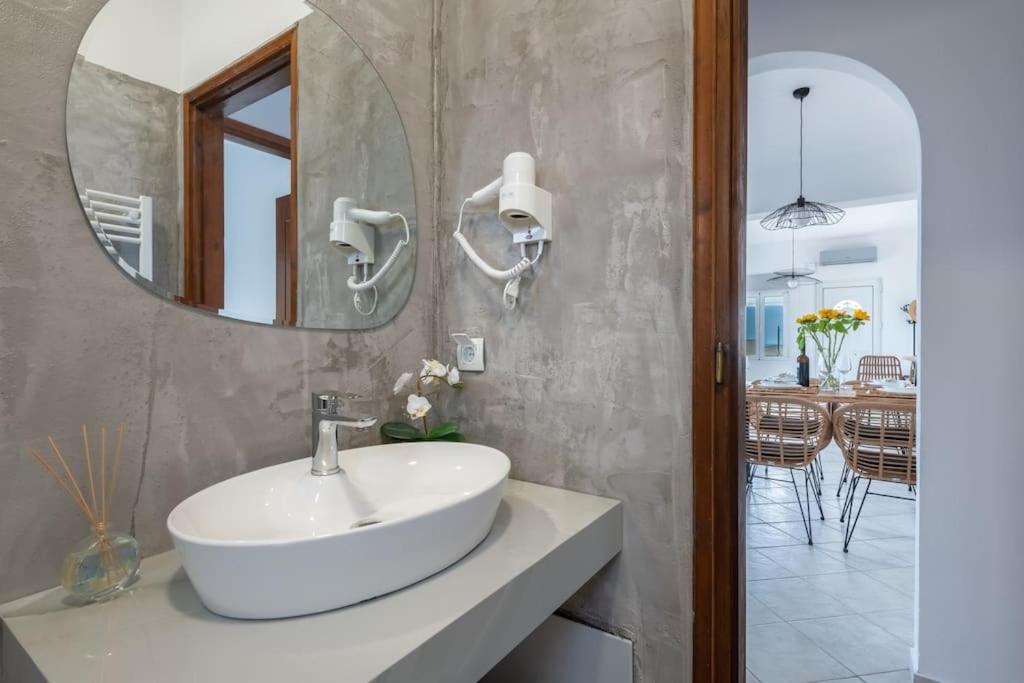 Blue Harmony Villa Dhramia Luaran gambar