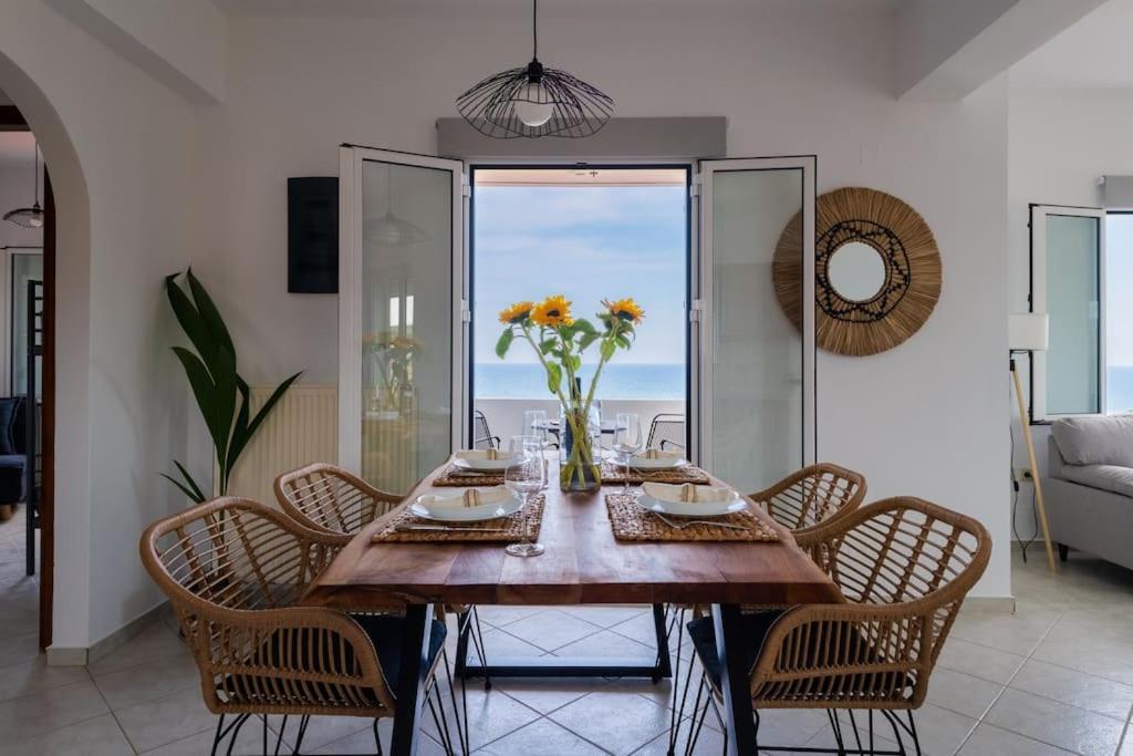Blue Harmony Villa Dhramia Luaran gambar